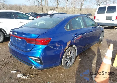 2020 Kia Forte Lxs z USA, uszkodzony, nr VIN 3KPF24AD0LE150490
